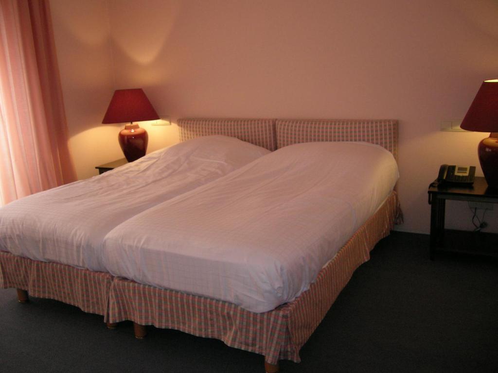 Hotel Le Martin Pecheur Fauvillers 객실 사진