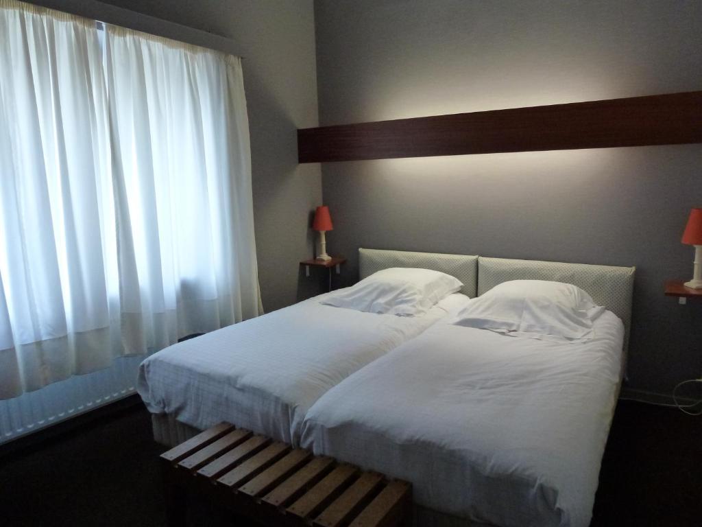 Hotel Le Martin Pecheur Fauvillers 객실 사진